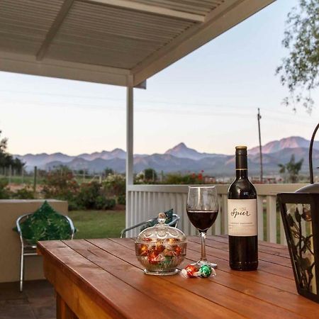 Hazenjacht Karoo Lifestyle - Spitzkop Apartamento Oudtshoorn Exterior foto