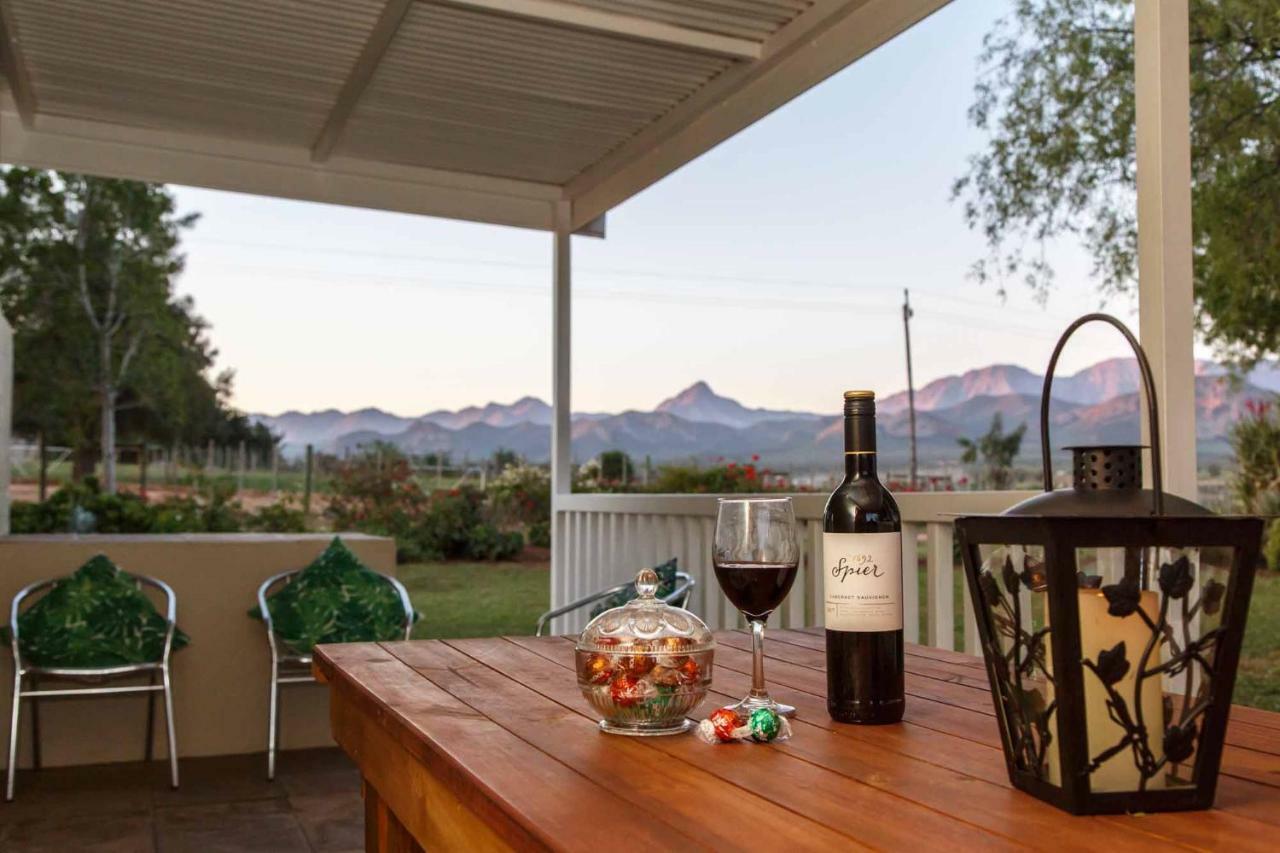 Hazenjacht Karoo Lifestyle - Spitzkop Apartamento Oudtshoorn Exterior foto